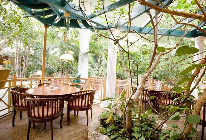 هتل Bispinger Heide By Center Parcs