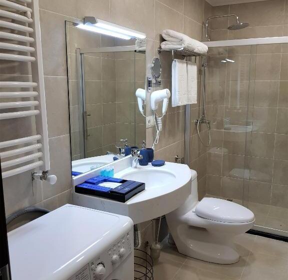 هتل Crystal Resort