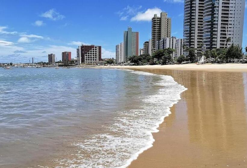 هتل Seaflats Iate Plaza