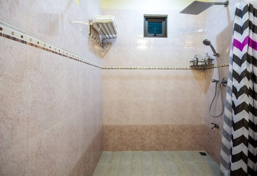 پانسیون Paguro Villa