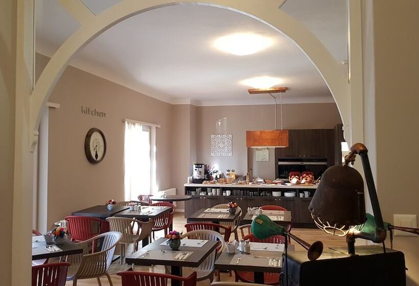 @ Home Hotel Locarno