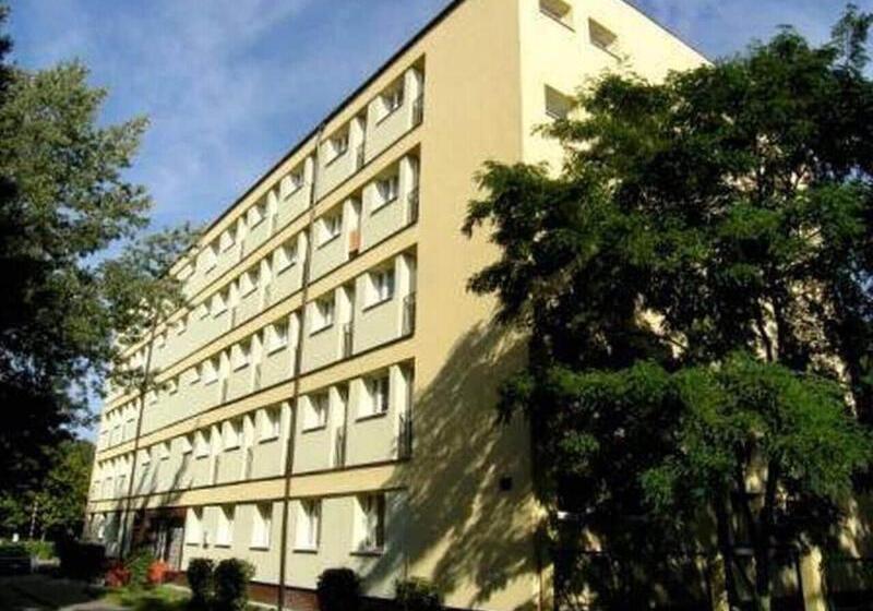 ユースホステル Halo Hel