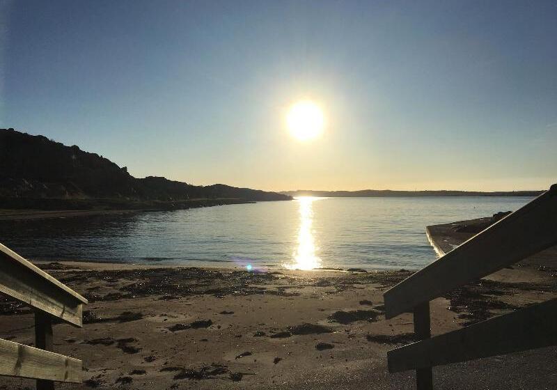 ユースホステル Strandflickornas Havshotell Lysekil