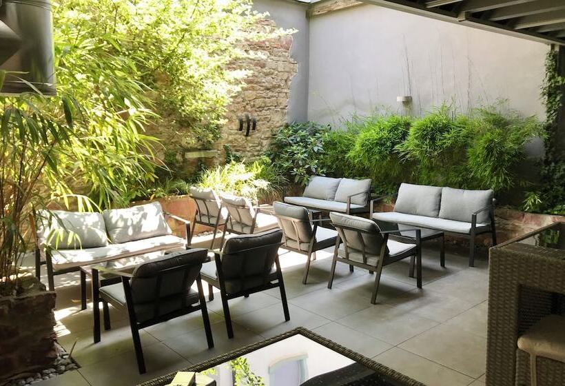 Alfa Hotel   Superior