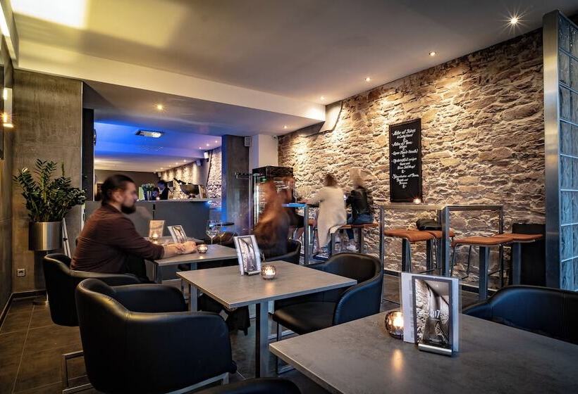 Alfa Hotel   Superior