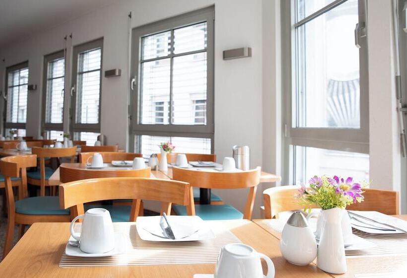 Alfa Hotel   Superior