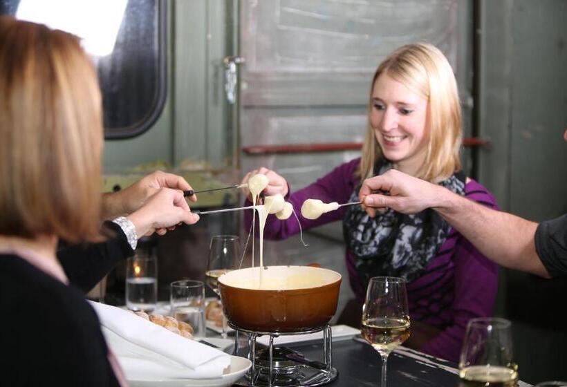 Apart  Welcoming L Urban Feel L Design