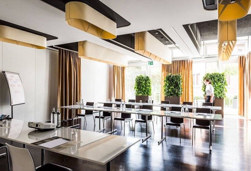 Apart  Welcoming L Urban Feel L Design