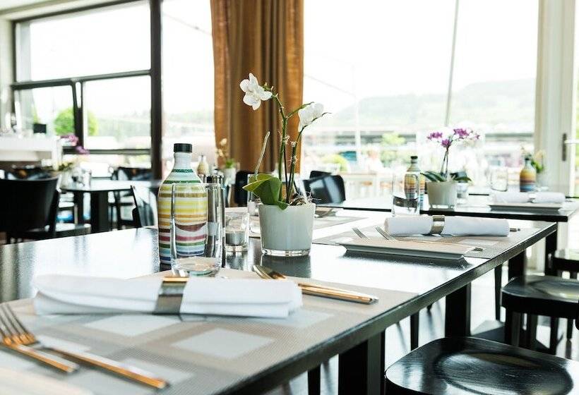 Apart  Welcoming L Urban Feel L Design