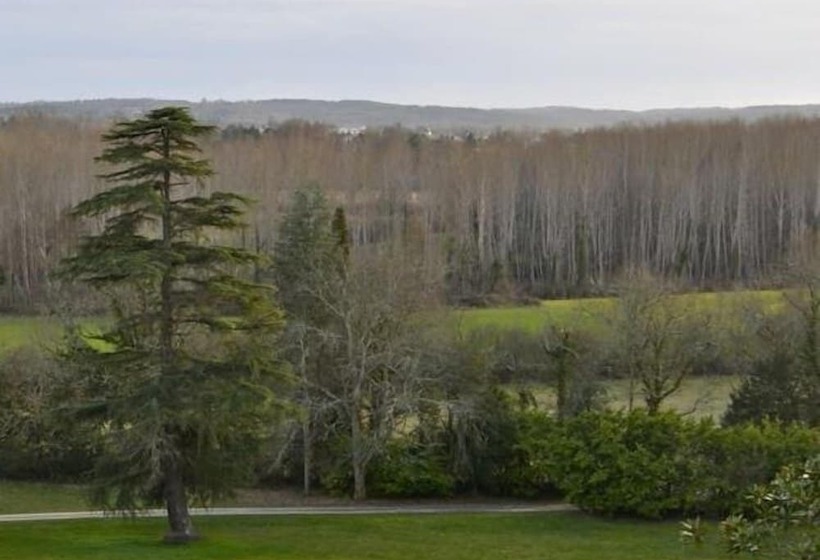 住宿加早餐  Château La Thuilière
