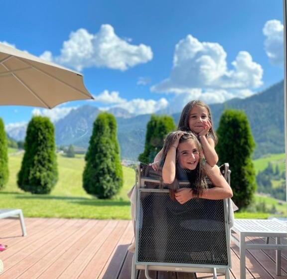 Bella Vista Hotel Emma