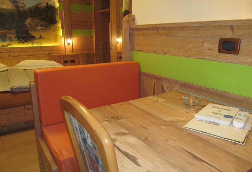 Berg Hotel Latemar Spitze