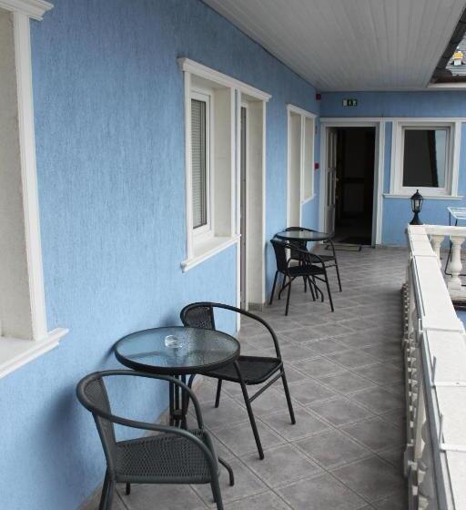 Blue Villa Appartement House
