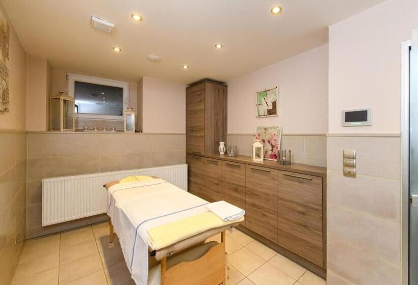 Grand Hotel Trenčin