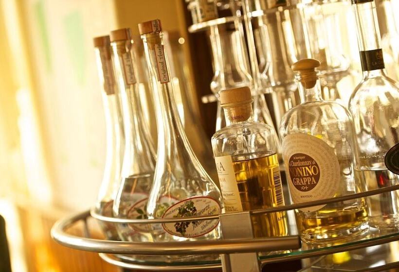 호텔 Adler Golf& Tagungs