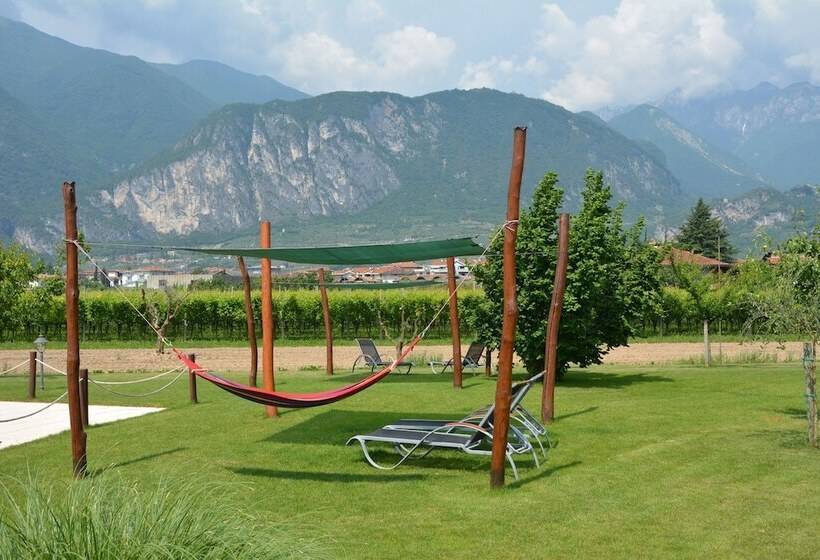 ホテル Agritur La Cort