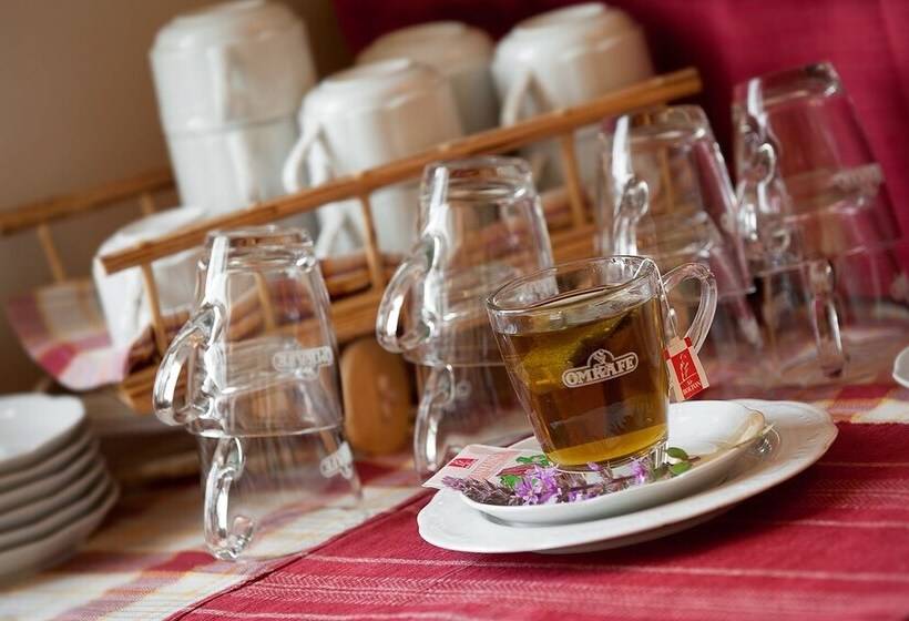 هتل Agritur La Cort