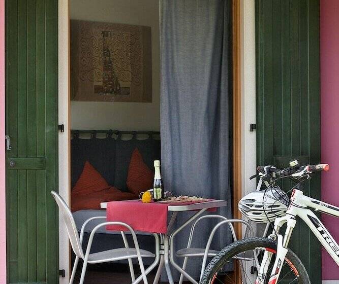 ホテル Agritur La Cort