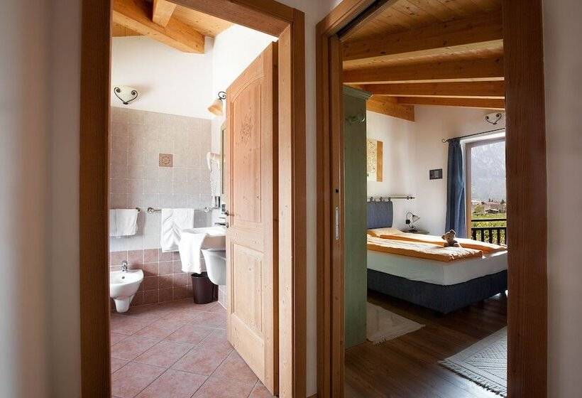 ホテル Agritur La Cort