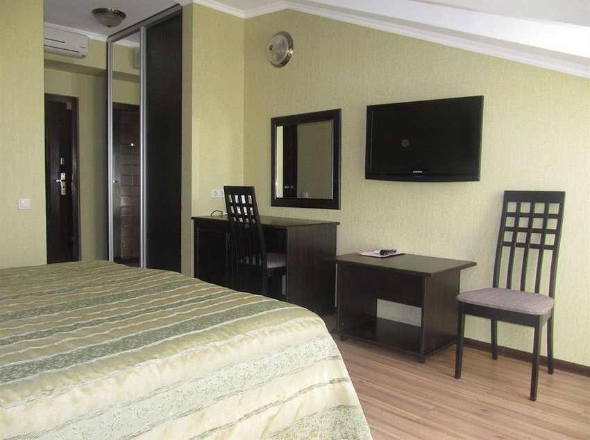 هتل Guest House Aks