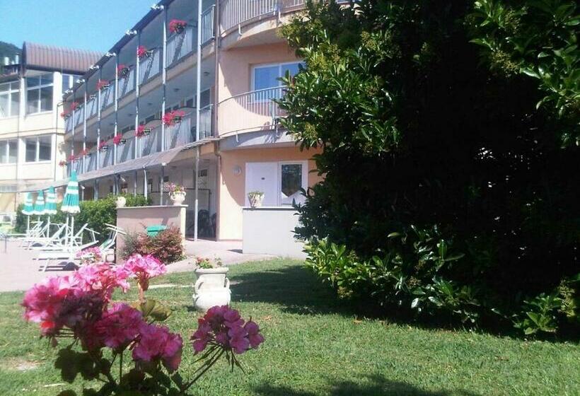 בית מלון כפרי Ala Bianca