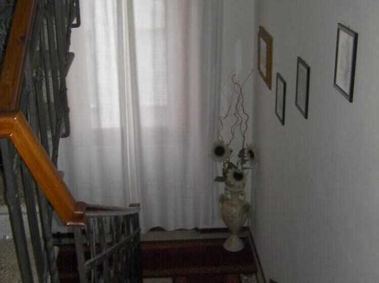 ホテル Albergo Alassio