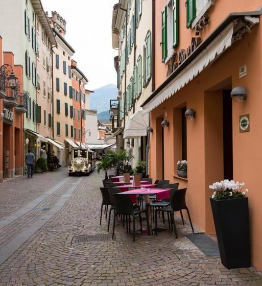 ホテル Alle Porte