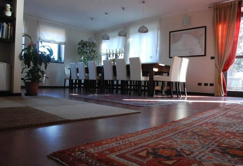 Отель Albergo Della Ceramica