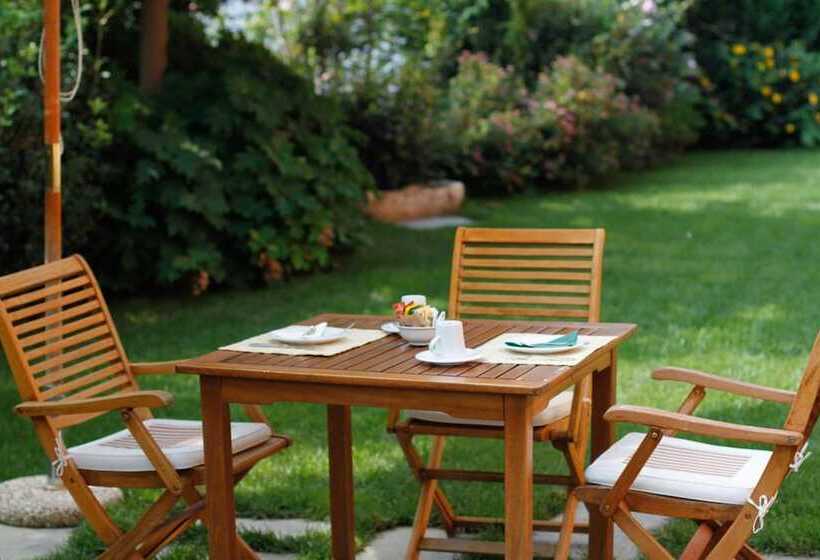 Отель Albergo Della Ceramica