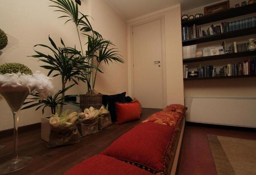 Отель Albergo Della Ceramica