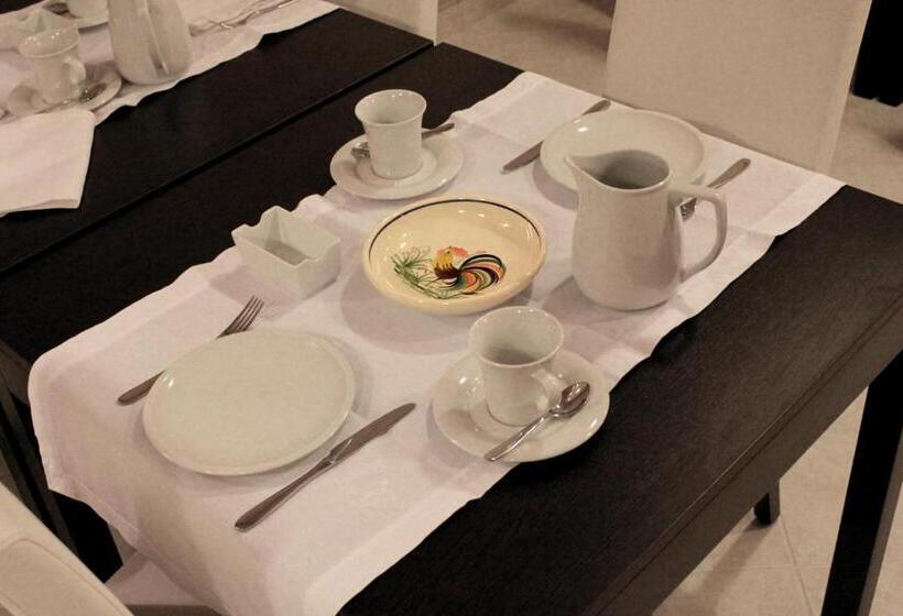 Отель Albergo Della Ceramica