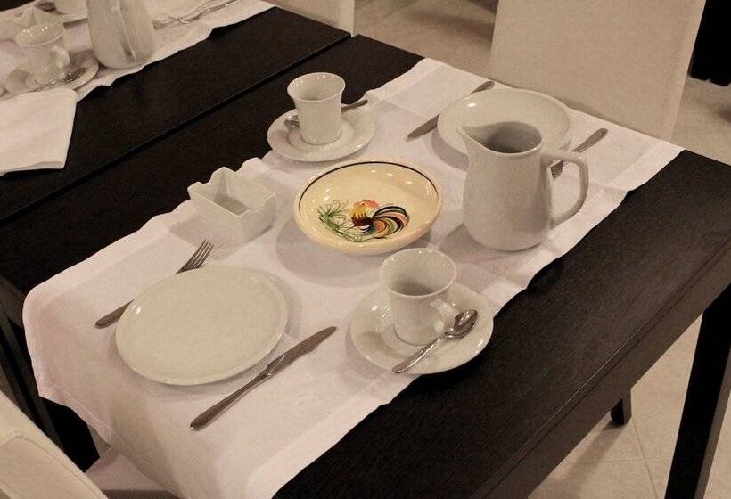 Отель Albergo Della Ceramica