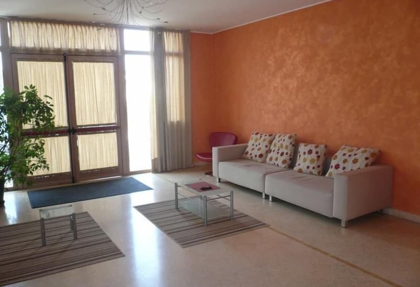 فندق Albergo Ristorante Campanile Azzurro