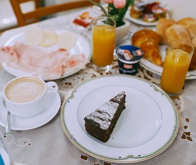 ホテル Albergo S. Andrea