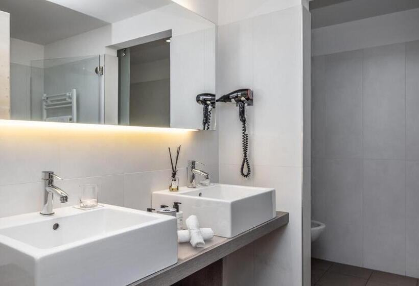 בית מלון כפרי Alpenresort Belvedere