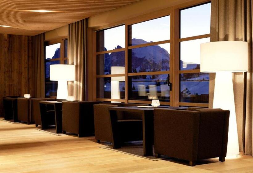 酒店 Como Alpina Dolomites