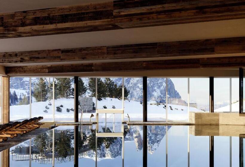 هتل Como Alpina Dolomites