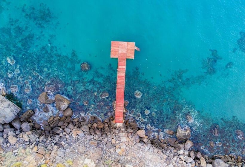 בית מלון כפרי Assos Terrace