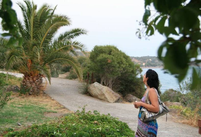 בית מלון כפרי Assos Terrace