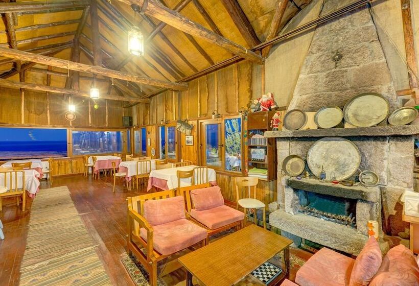 בית מלון כפרי Assos Terrace