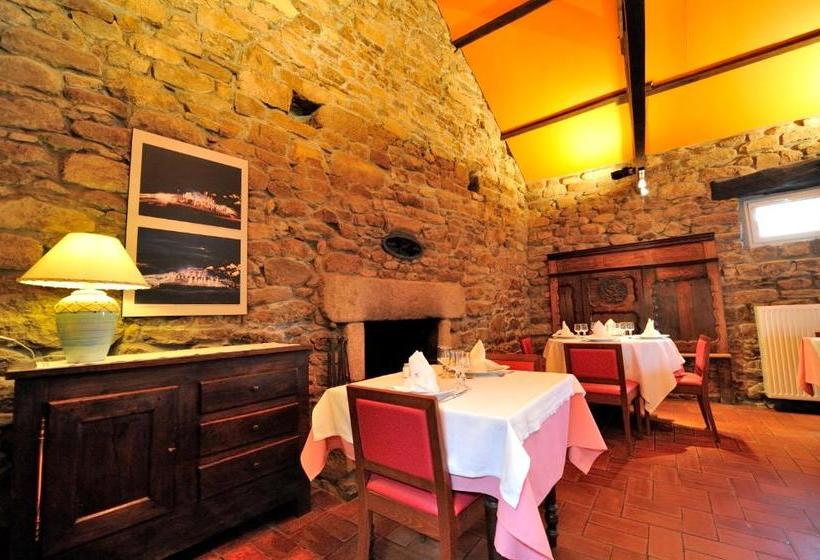 فندق Logis Auberge De Keralloret