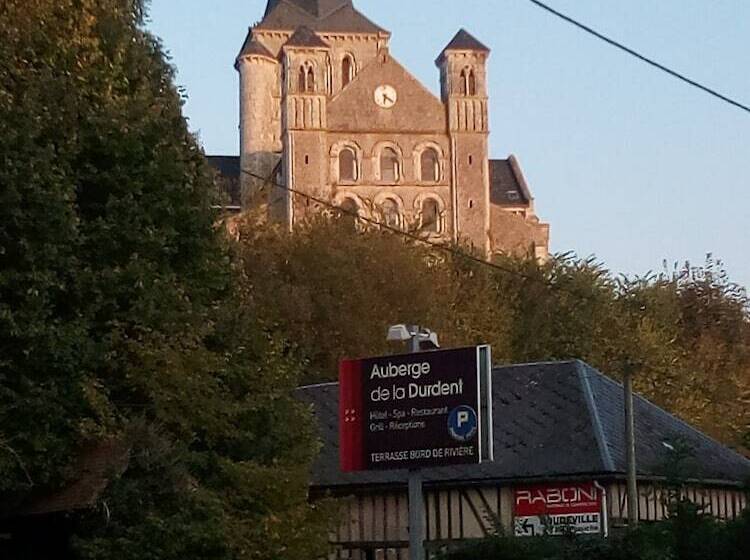 ホテル Auberge De La Durdent