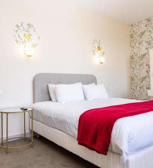 בית מלון כפרי Auberge Le Prieuré Des Gourmands