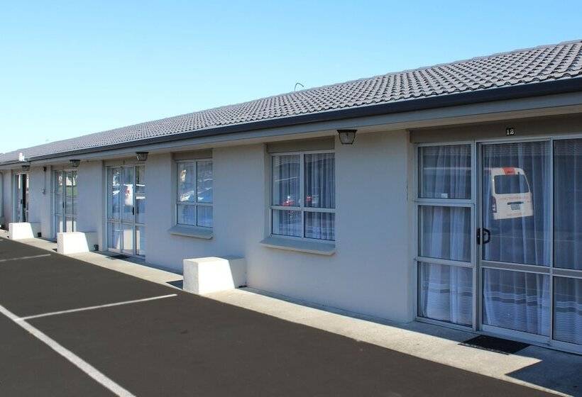 هتل Auckland Airport Lodge