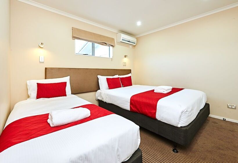 호텔 Auckland Airport Lodge