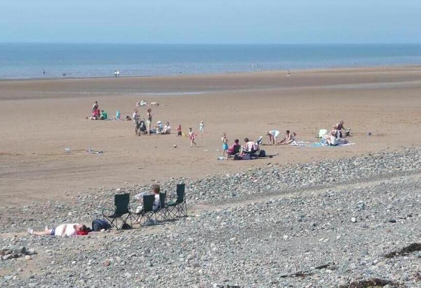 ホテル Bailey Ground