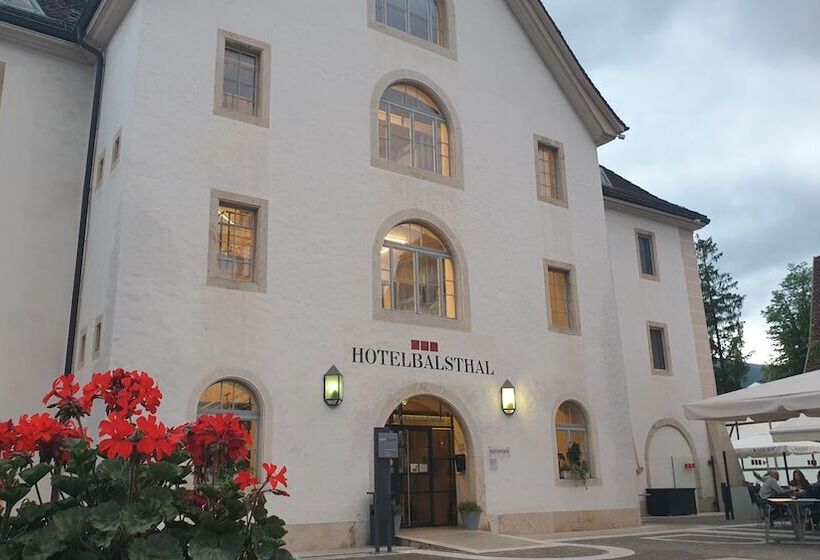 Отель Balsthal