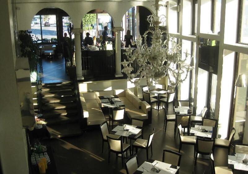 Отель Bell Arrivo By Dori