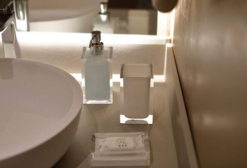 Отель Bell Arrivo By Dori