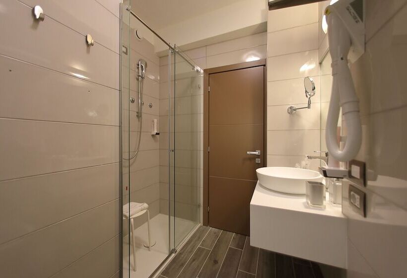 Отель Bell Arrivo By Dori